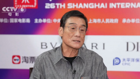美女掰开双腿让我插